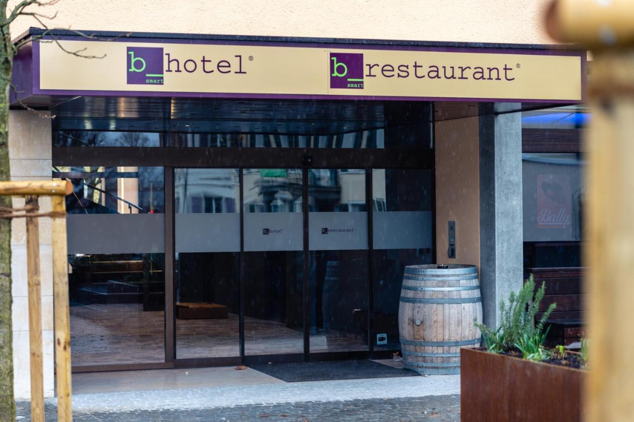 B-Smart Hotel Schoenenwerd Арау Екстериор снимка
