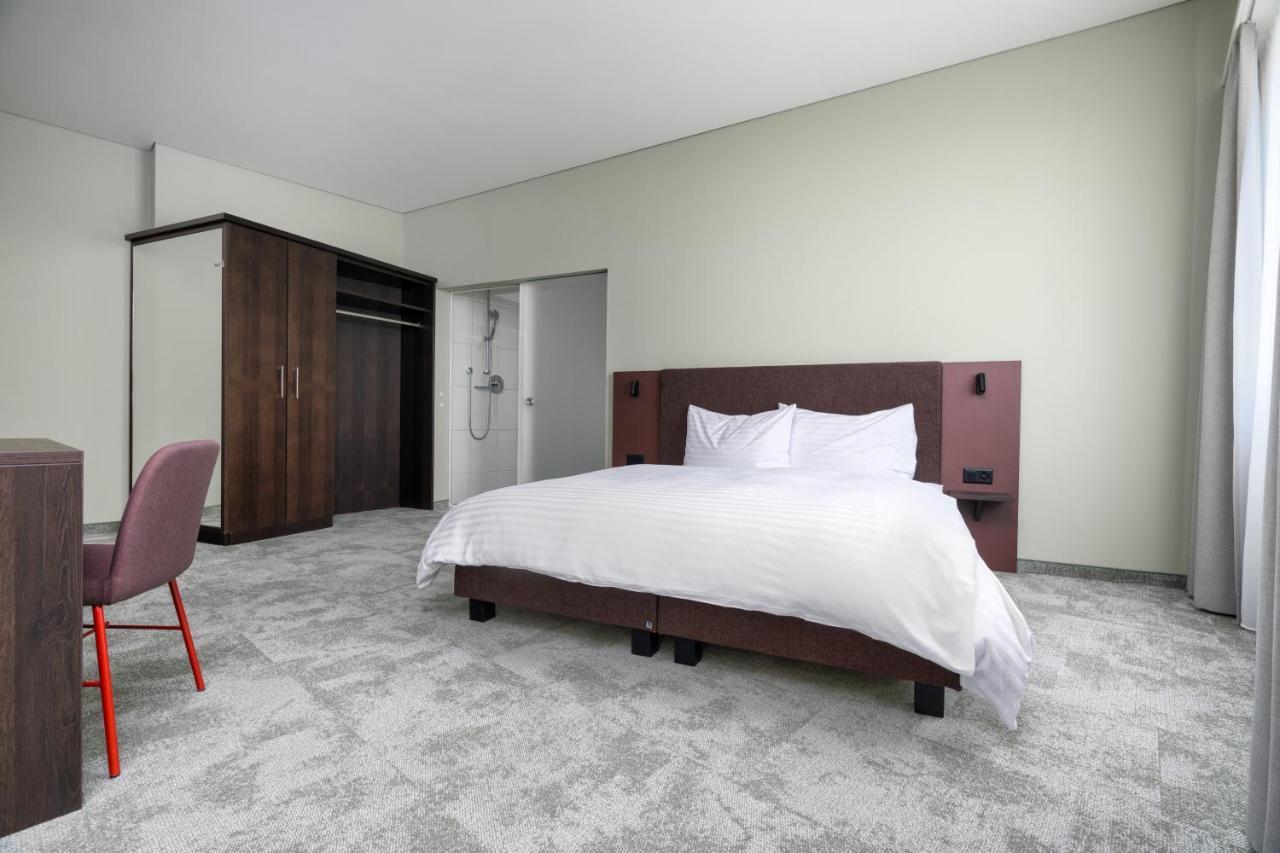 B-Smart Hotel Schoenenwerd Арау Екстериор снимка