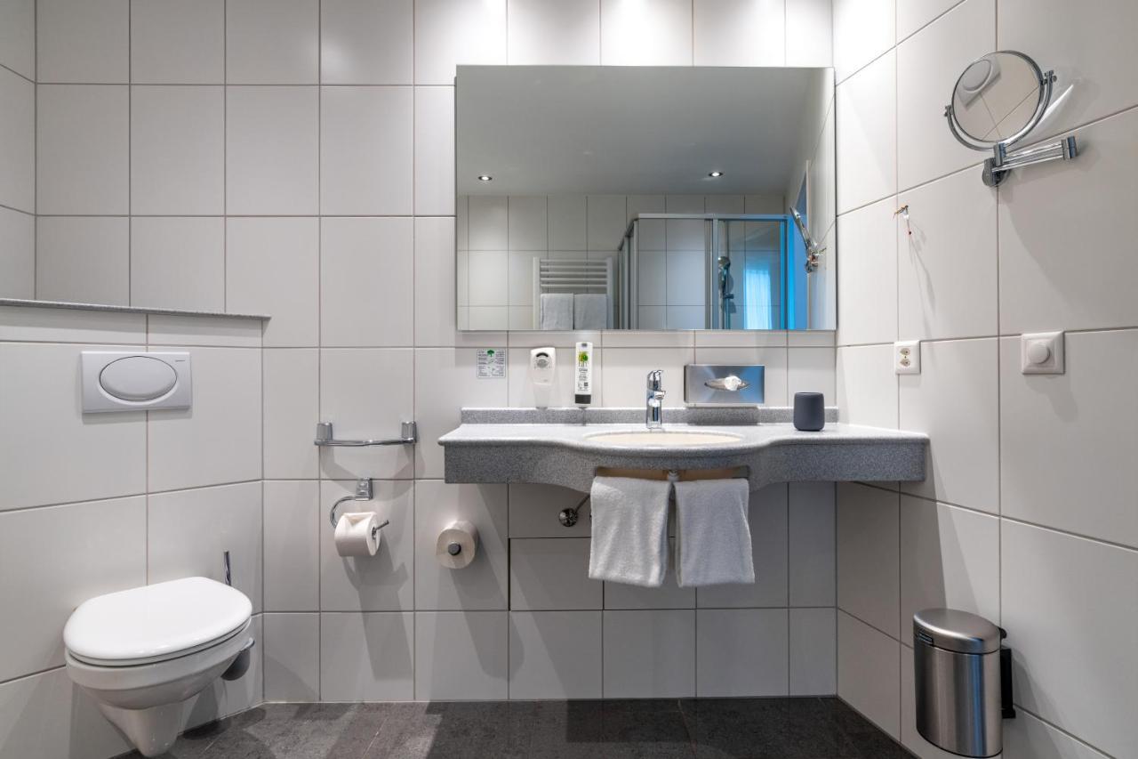 B-Smart Hotel Schoenenwerd Арау Екстериор снимка